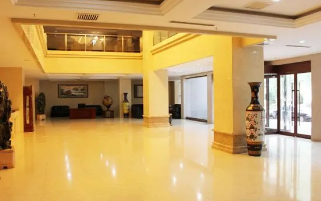 Longhai Hotel