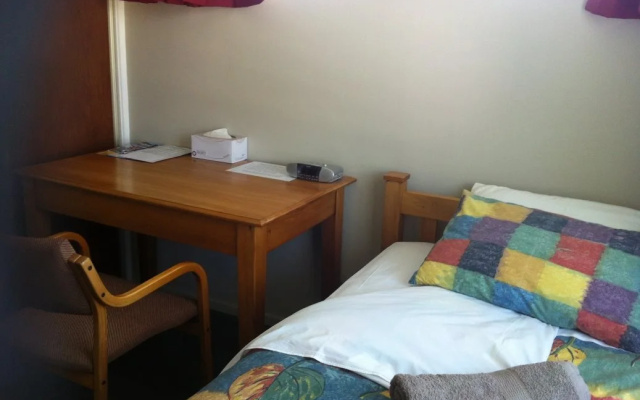 M&Y Airport Guest House