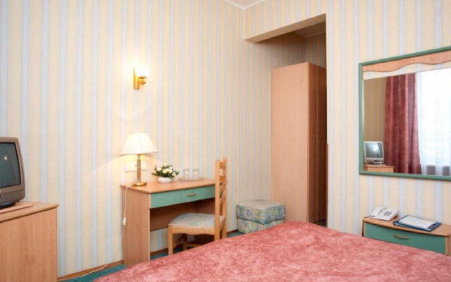 Tourist Hotel