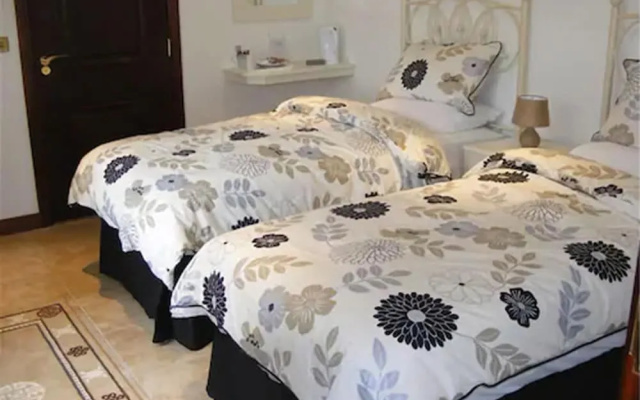 Down Royal House B&B