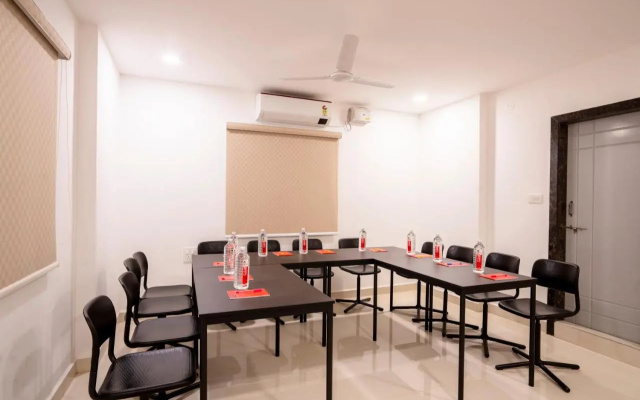 Treebo De Alphabet Gachibowli