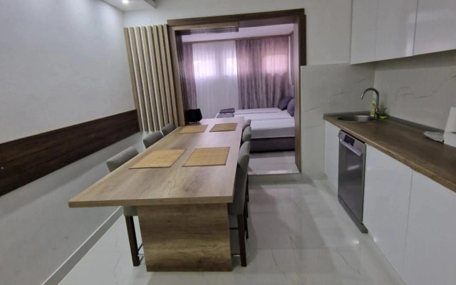 Apartments Natural and Bungalows