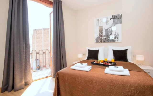 Casa Felipa Plaza España