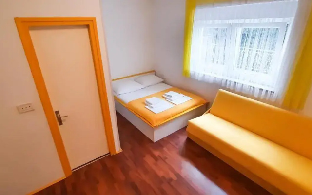 Apartment Buco