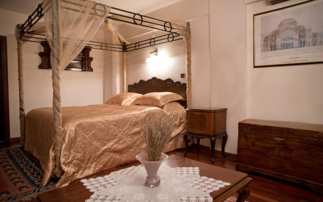 Villa Sphendone Suites