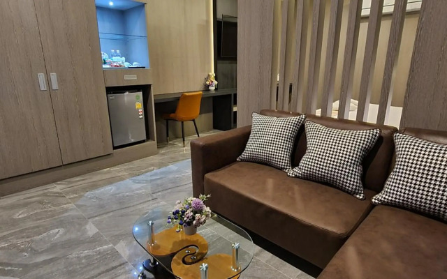 The Room Boutique Hotel