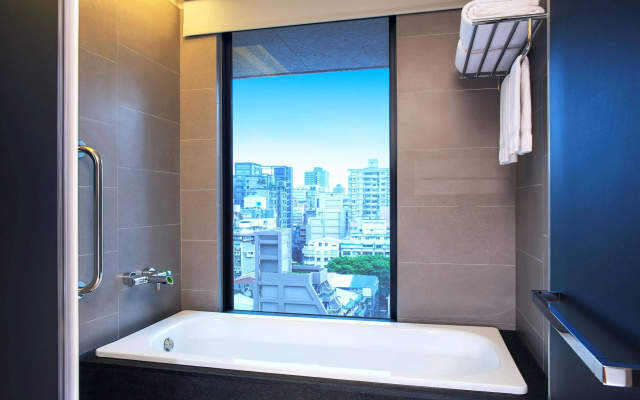 Aloft Taipei Zhongshan
