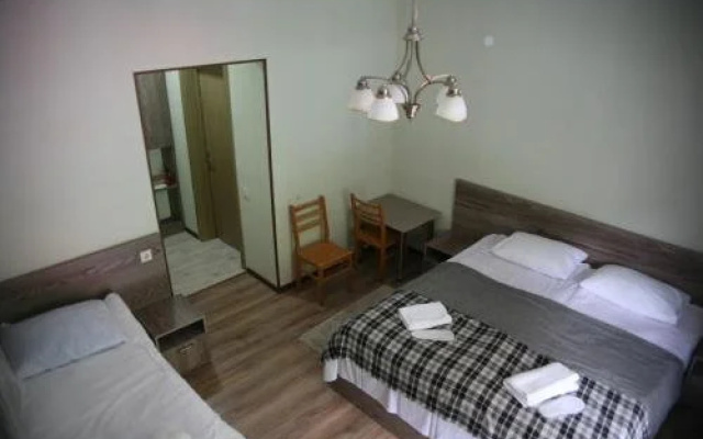 Garden Hotel