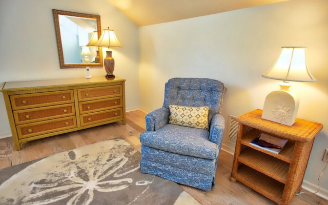 Captiva Shores 8B