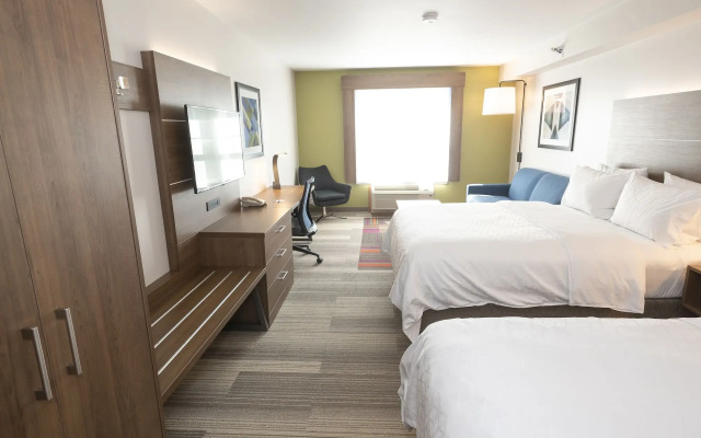 Holiday Inn Express Hotel & Suites Iron Mountain by IHG