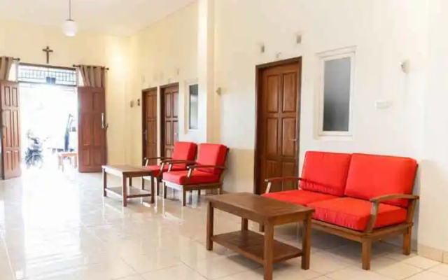 Trision Kostel Near Undip - Universitas Diponegoro