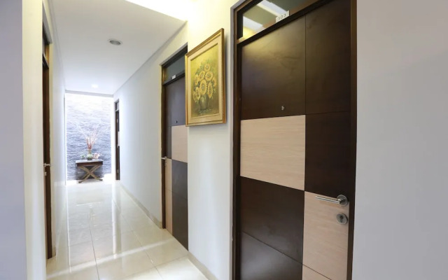 OYO 2323 The One Residence Syariah