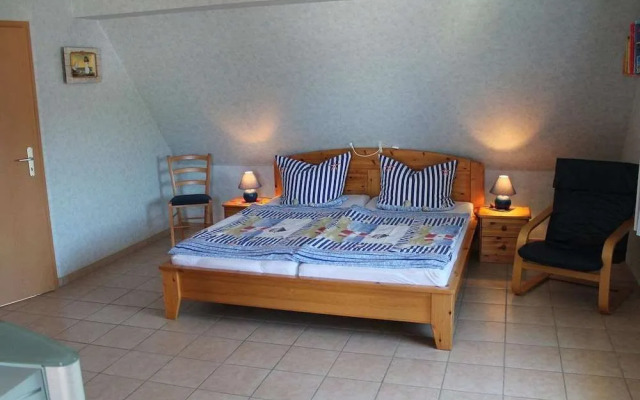 Apartment With Garden in Rerik