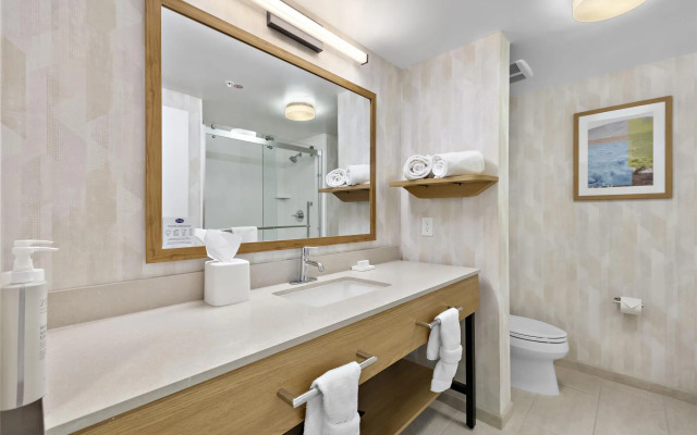 Hampton Inn & Suites Lancaster