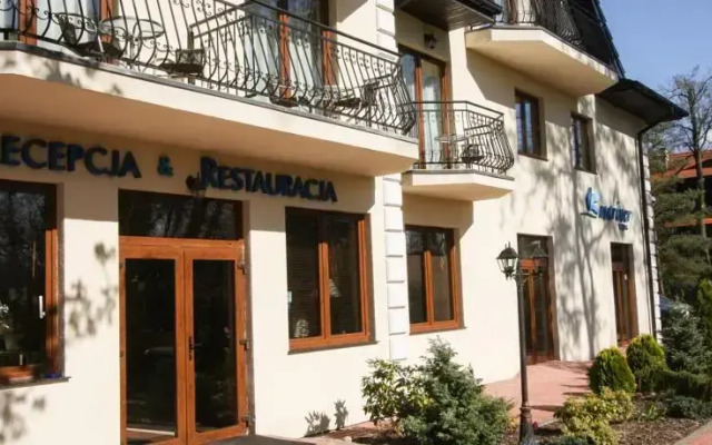 Villa Mariner