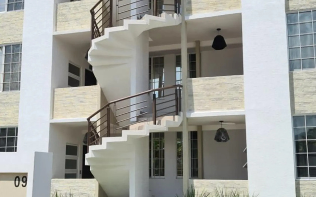 Departamento en condominio con alberca y área infantil
