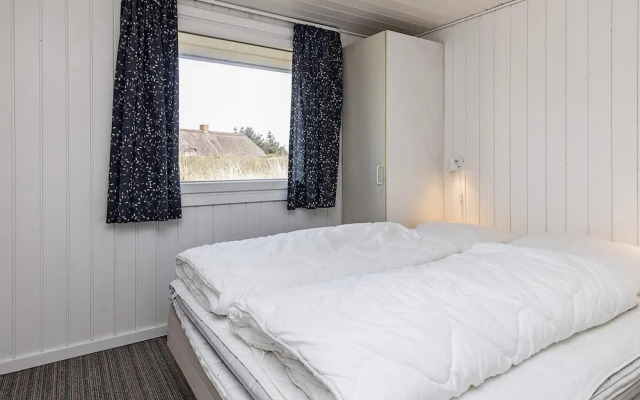 8 Person Holiday Home in Blavand