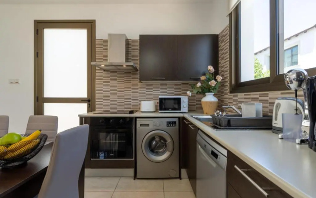 Sea La Vie 3-BR Villa in Protaras