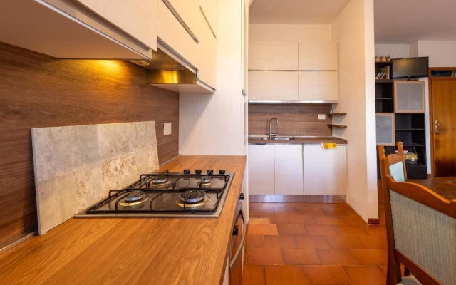 Claudia Flat - near the beach & parking