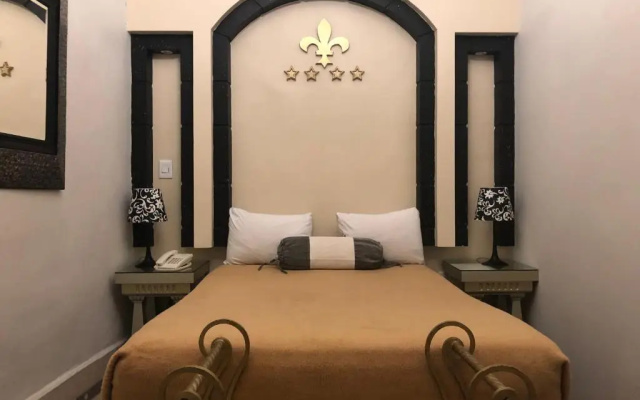 Hotel Elena