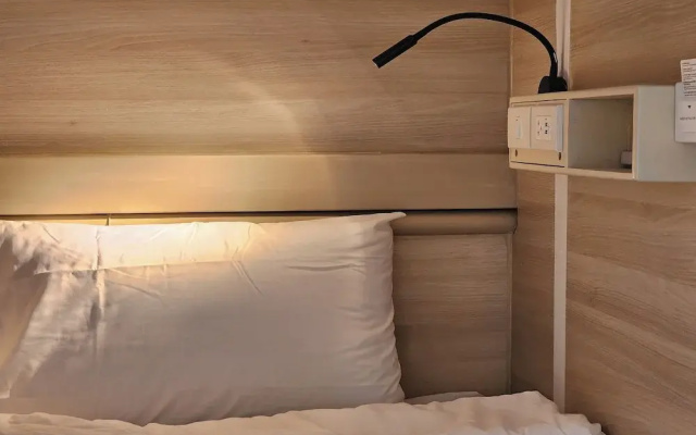 Reezq Hostel