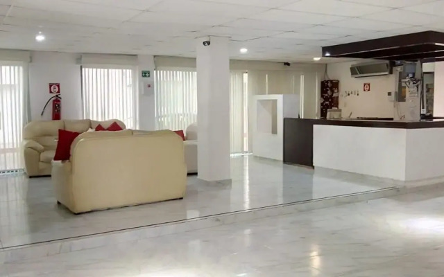 Ikaro Suites Cancun