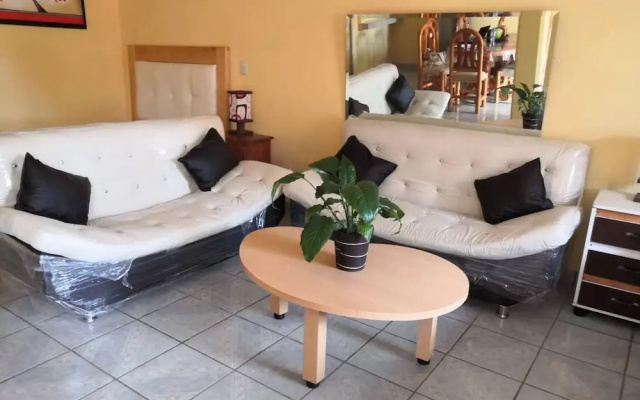 Nice Apartment Near The Center Ground Floor
