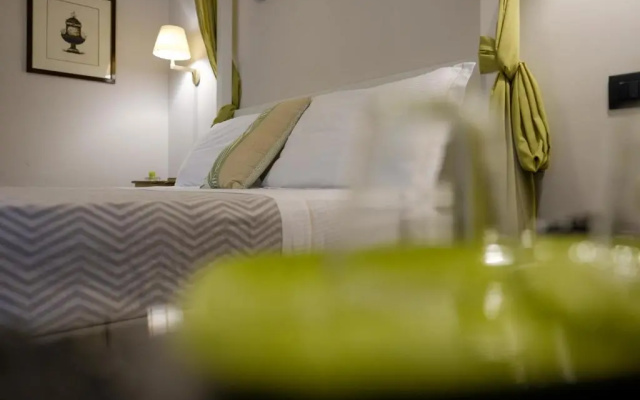 SEKELES Suites