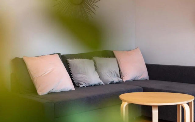 Millbrae Residence - Donnini Apartments