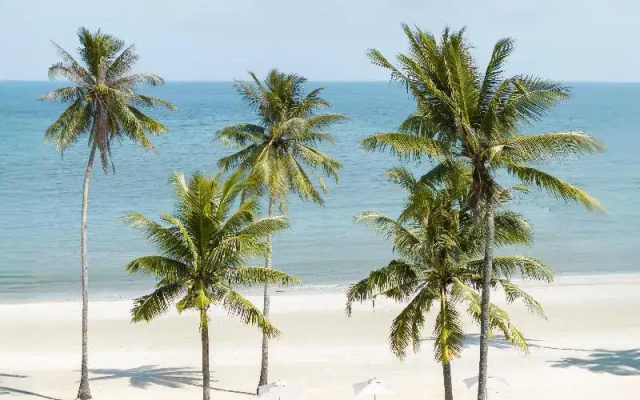 Hotel Indigo Bintan Lagoi Beach by IHG