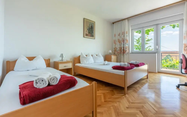 Apartments Brana