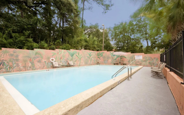 Americas Best Value Inn