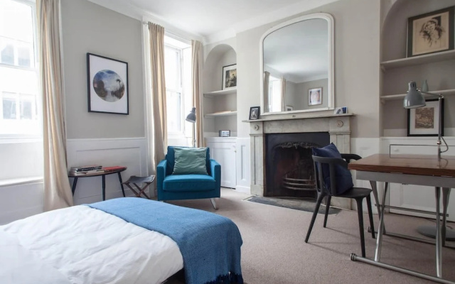 Studio Apartment in Fitzrovia Near Oxford Street