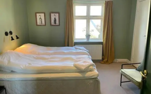 Отель Villa A Hotel