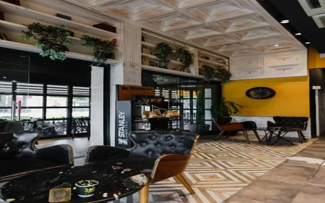 Limon Inn Hotel