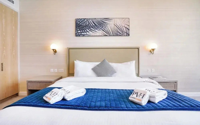 PVH - Inviting Studio - Palm Tower