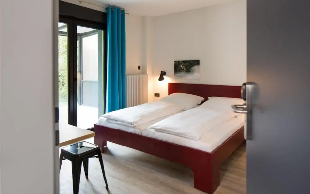 Xotel