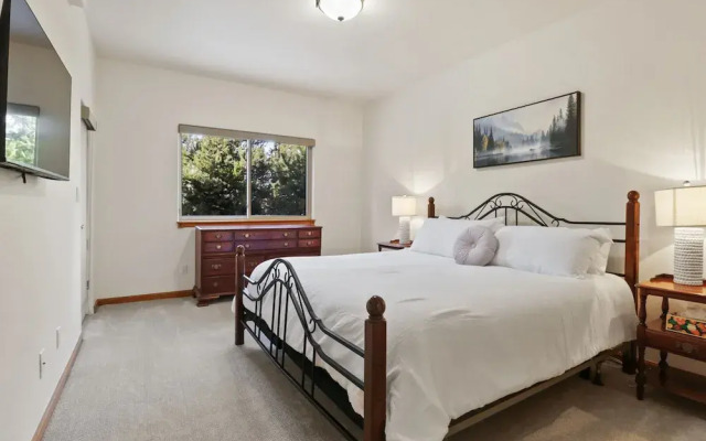 97 Lookout Ridge 2 Bedroom Townhouse