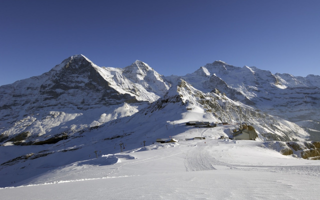 3.5-Zimmer Ferienwohnung Ski-In - Ski-Out