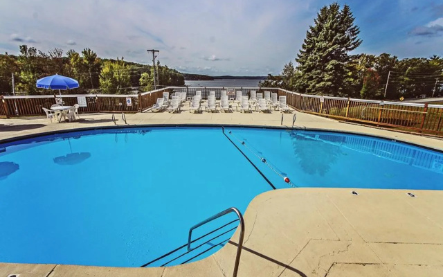 Tanglwood Resort