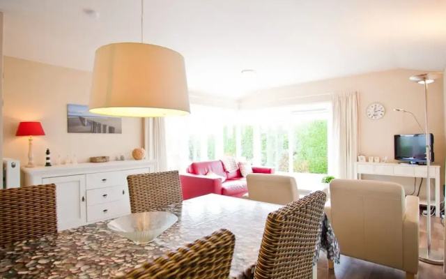 Cozy Chalet With a Combination Microwave