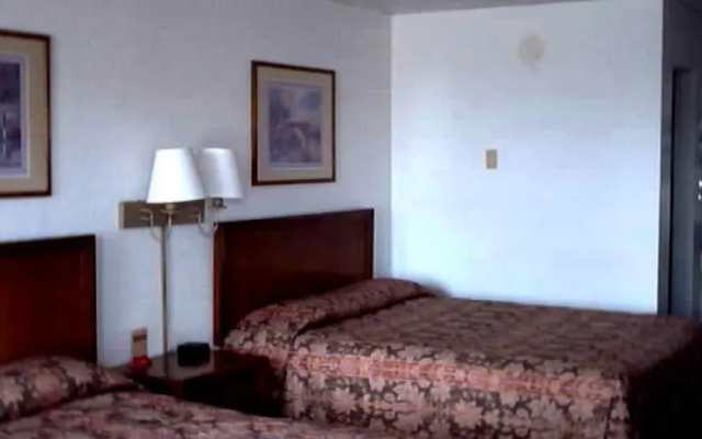 Town and Country Inn