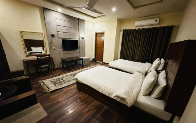 Sheltons Rezidor Lahore