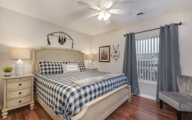 Valley Retreat Whispering Pines 142