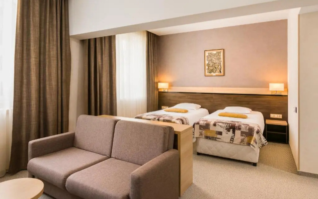 Dunav Plaza Hotel