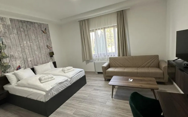 Hotel Golden Palace