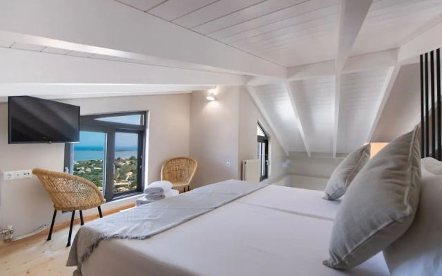 Halcyon Deluxe Maisonettes Sea View