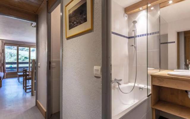 Appartement Les Allues-Méribel, 2 pièces, 5 personnes - FR-1-355-129