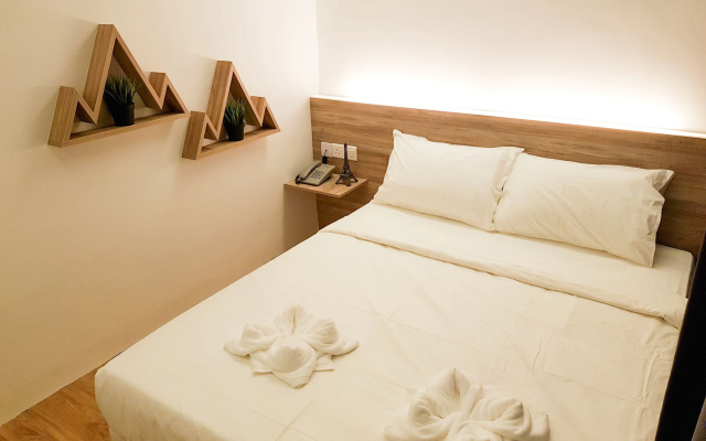 Rica Hotel