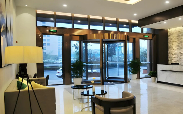 Jinjiang Inn Select Suzhou Shengze Sunhuxilu Hotel